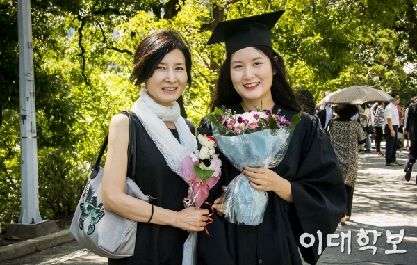 김주은씨와 어머니 우아현 기자 wah97@ewhain.net