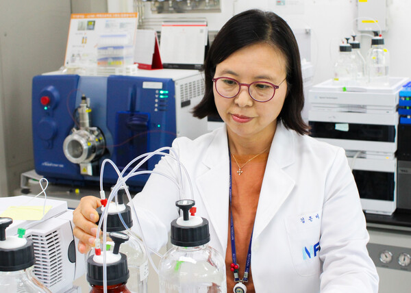 김은미 전 법과학부장에게 마약 연구는 지적 호기심을 충족시켜주는 즐거움 그 자체였다. 제공=김은미 박사