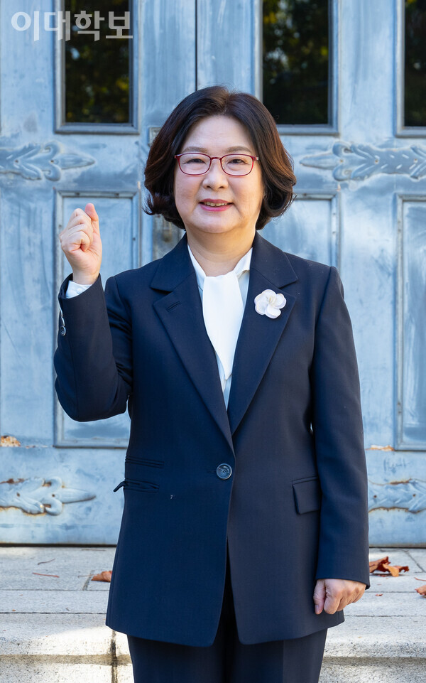 기호 2번 이향숙 교수. <strong> 변하영 사진기자
