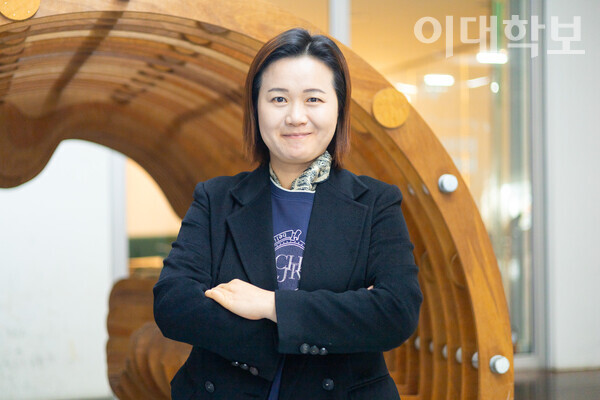 14일 박주희씨는 국제스포츠전략위원회의 신임 이사장으로 선임됐다. 카메라를 바라보고 있는 박주희씨의 모습. <strong>변하영 사진기자