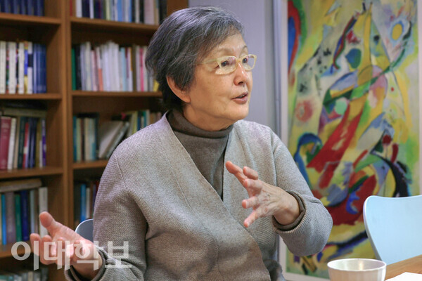 김혜숙 회장은 “여성, 그중에서도 동아시아 여성들의 삶이 반영된 새로운 여성주의 철학을 구축하고 싶다”는 의사를 밝혔다.진유경 사진기자