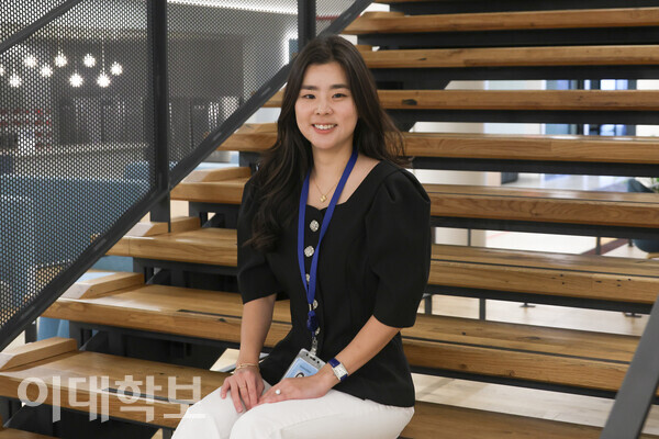 아마존에서 일하고 있는 이승은씨. 변하영 사진기자