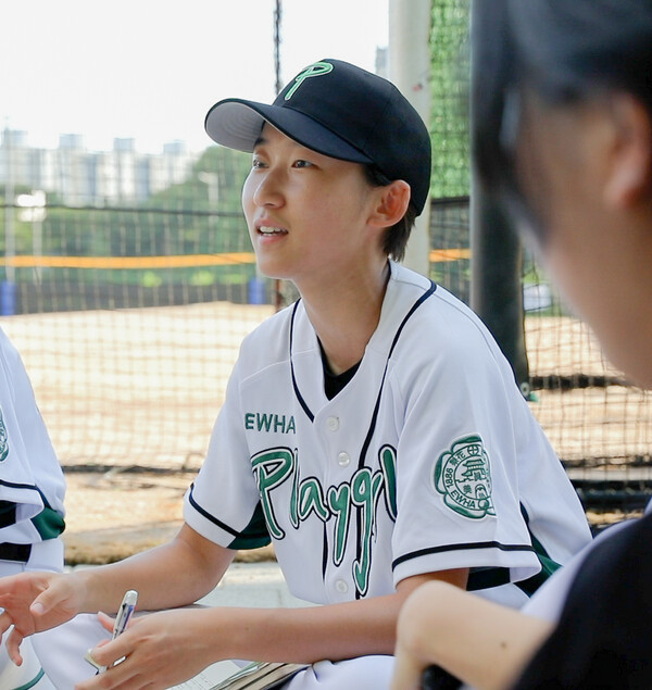 오윤효(생명·23) 감독, 등번호 71번.